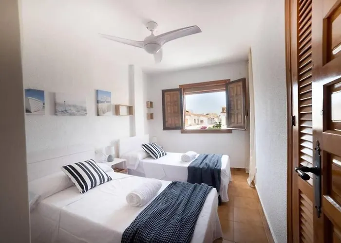Vakantiehuis Moonkey - Cala Blanca *